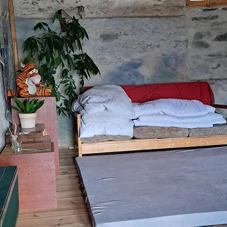 Radja Hobit Penzion Malecov Exterior foto